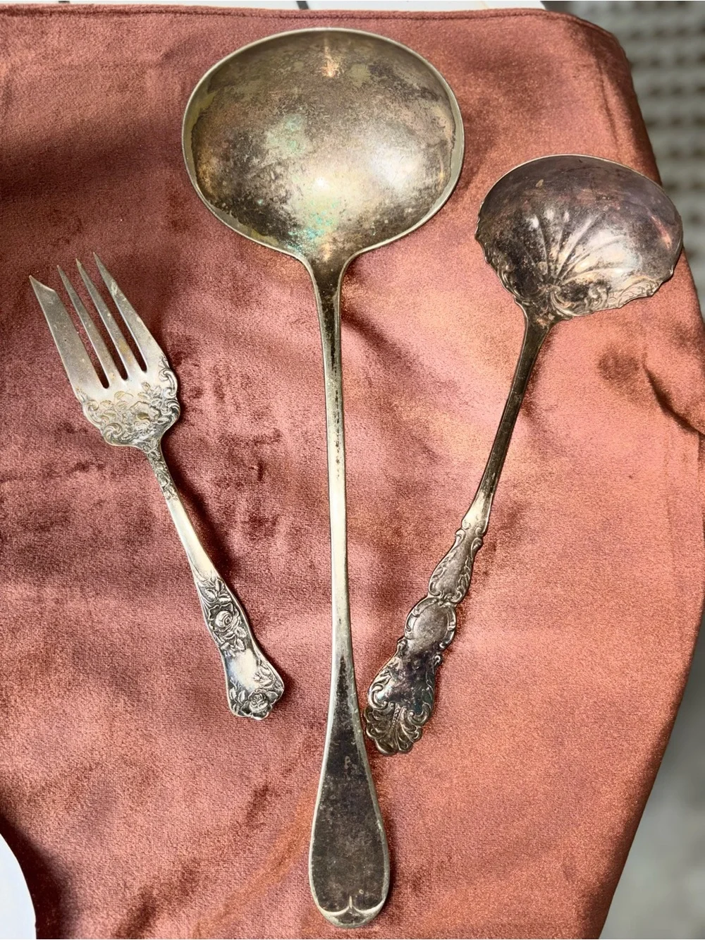 Ornate Floral Serving Fork & Spoons in Silver Tone
